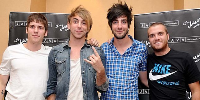 Interview All Time Low: Cewek Indonesia Cantik-Cantik