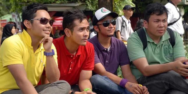 Gruvi Berempat Tetap Solid