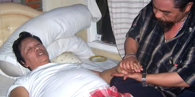 Benny Panjaitan Rutin Jalani Terapi