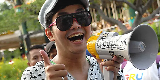 Indra Bekti Pakai Angka 10 Sebagai Tema Pernikahan