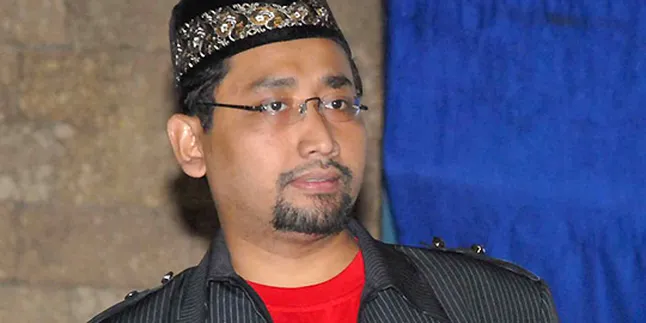 Syuting Sinetron, Kang Abik Utamakan Ibadah Puasa