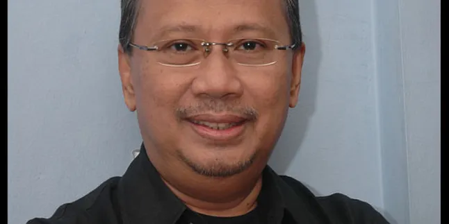 Franky Pernah Menangis Saat Ebiet G. Ade Menyanyi