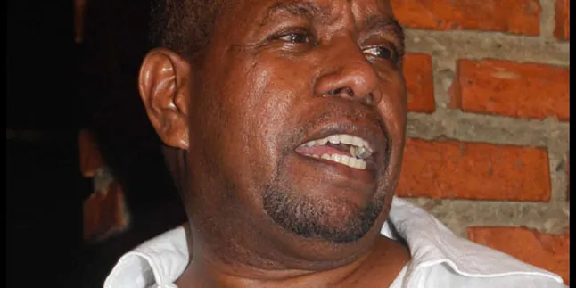 Edo Kondologit Prihatin Nasib Seniman