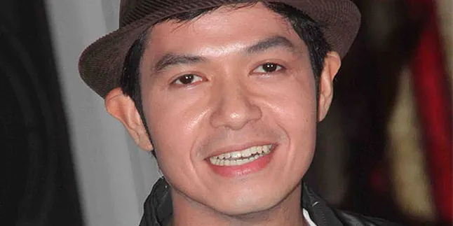 Dude Harlino: Ketemu Jodoh Itu Bisa Di Mana Saja Dude Harlino: Ketemu Jodoh Itu Bisa Di Mana Saja