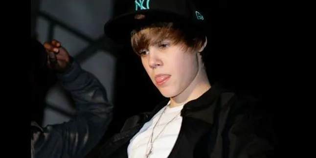 Justin Bieber Bintangi Iklan Anti Jerawat