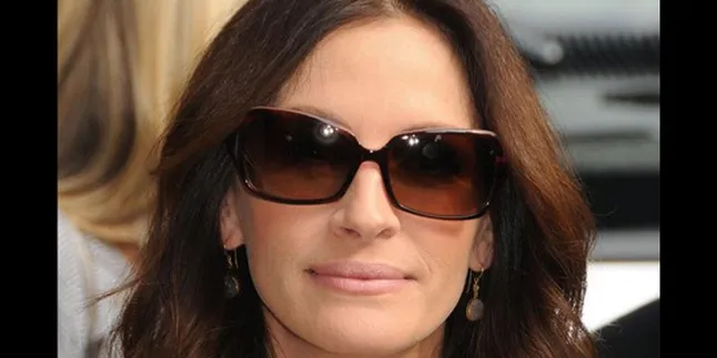 Julia Roberts Benci Budaya Jepang?