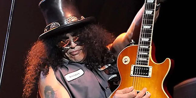 Slash: 'Everything About Les Paul Is My Sound'