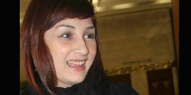 Mona Ratuliu Didik Anak Cintai Ramadhan