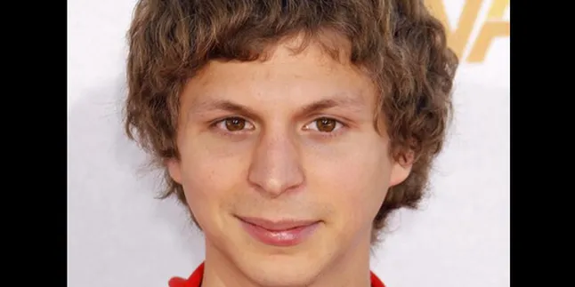 Michael Cera Berniat Gabung di Sekuel 'EXPENDABLES'