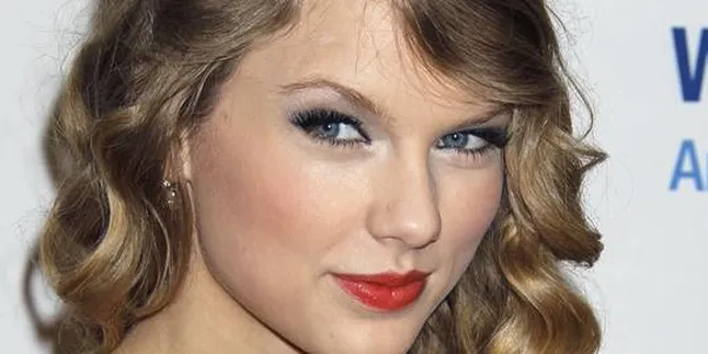 Taylor Swift - Kanye West di Satukan di MTV VMA '10?