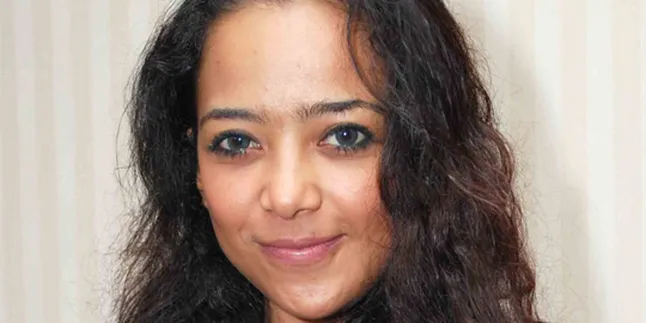 Fairuz Faisal Tekuni Bisnis di Belakang Layar