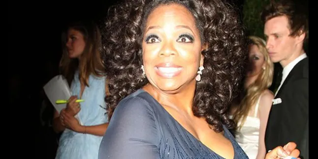 Oprah Putuskan Akhiri 'OPRAH SHOW'