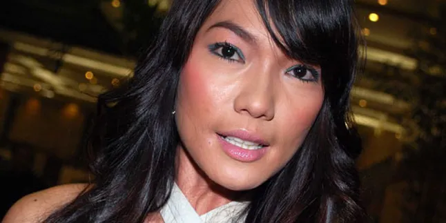 Jenny Cortez Khawatirkan Anak-Anak Andi Soraya