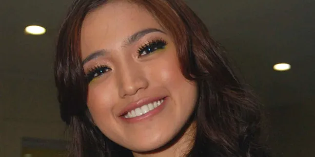 Jessica Iskandar Lebaran Masih Ikut-Ikutan