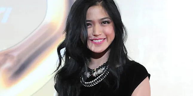 Jessica Iskandar, Belajar Mencintai Diri Sendiri Jessica Iskandar, Belajar Mencintai Diri Sendiri