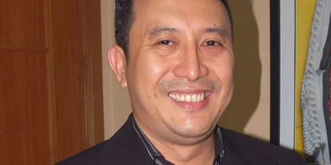 Sony Tulung Berat Bawakan Kuis 'NEWS BOOM'