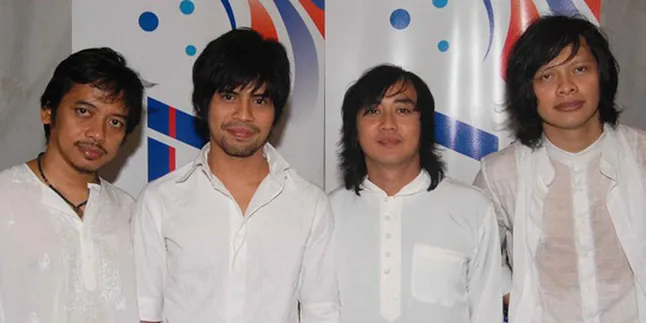 Mobil Band Gigi Raib Digondol Maling