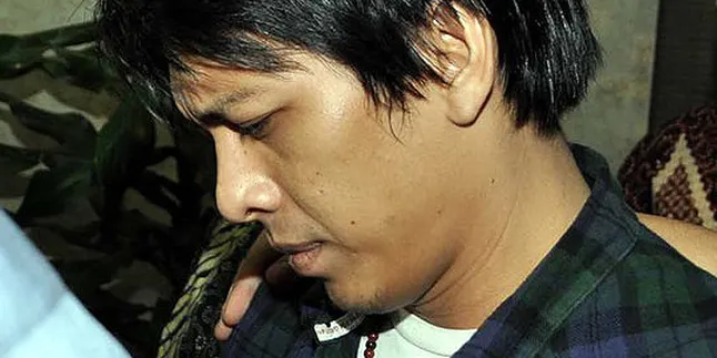 Ariel Selalu Berbagi Dengan Tahanan Lain