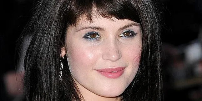 Gemma Arterton, Woman of the Year Tahun Ini Gemma Arterton, Woman of the Year Tahun Ini