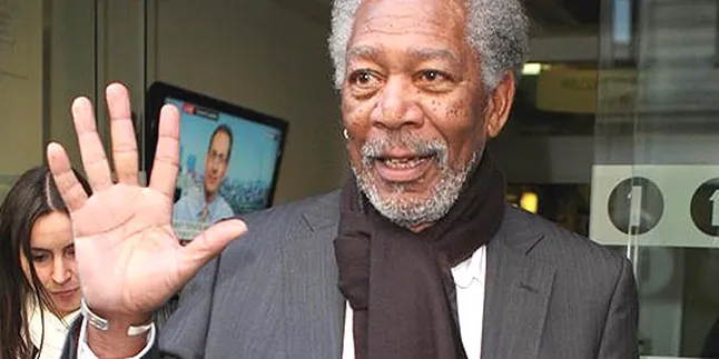 Morgan Freeman Resmi Menduda