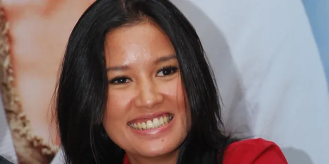 Titi Sjuman Nilai Hudson Sebagai Seniman Sejati