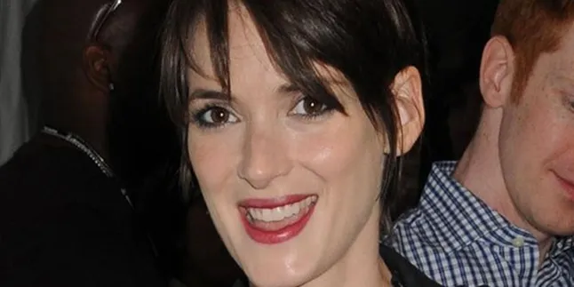 Winona Ryder Berperan di Film Baru Tim Burton