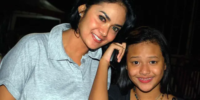 Krisdayanti Cuma Pakai Baju Tidur di Jakarta Jam 2010