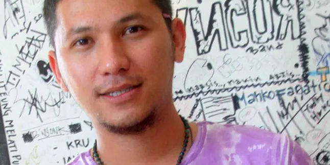 Gading Marten Jadi Rapper S.O.B