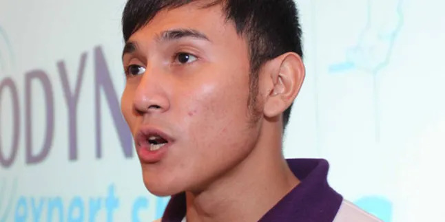 Vino Bastian: Pacar Sutradara, Gue Aktornya? Basi!