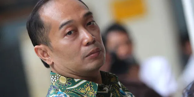 Adjie Notonegoro Tetap Berkarya di Penjara