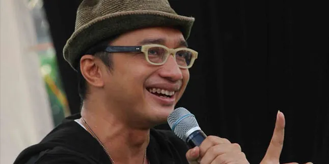 Dik Doank Butuh Waktu Putuskan Jadi Brand Ambassador