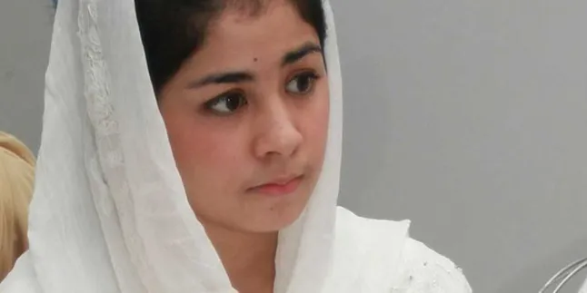 Risty Tagor Gelar Akad Nikah Tertutup