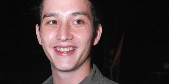 Mike Lewis Kaget Nikahan Risty Tagor - Rifky Balweel