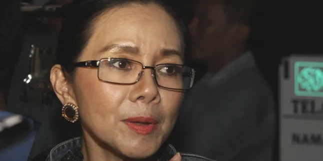 Gadis Sempat Ditawarkan ke Adik Poppy Dharsono