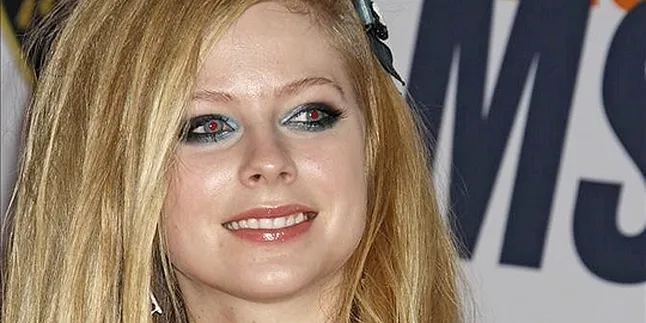 Rayakan Ultah, Avril Lavigne Keliling Vegas Rayakan Ultah, Avril Lavigne Keliling Vegas