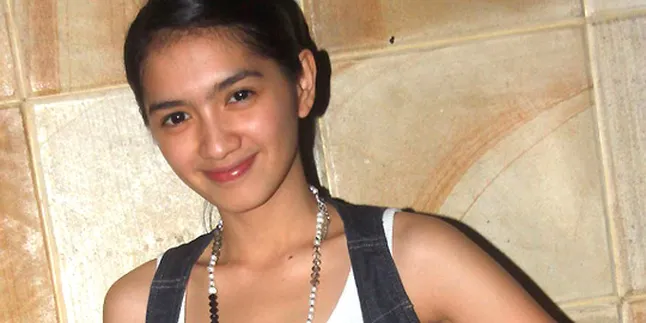 Kembali Bekerja, Angel Karamoy Didukung Suami