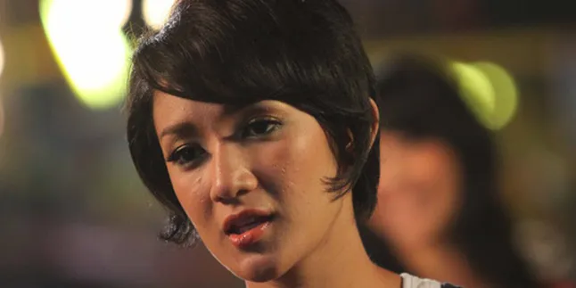 SHE Coba Bermusik Lewat Soundtrack