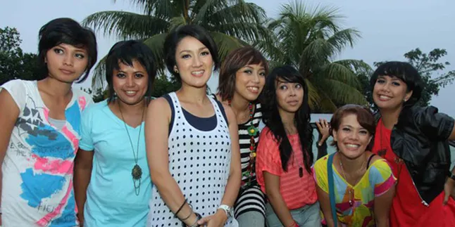 SHE Ingin Tampilkan Karakter Cewek