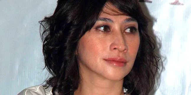 Kembali Menyanyi, Shelomita Sempat 'Kaku'