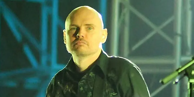 Smashing Pumkins Tampil Antiklimaks