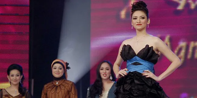 Agni Pratistha Nikah Tunggu Usia 26 Tahun