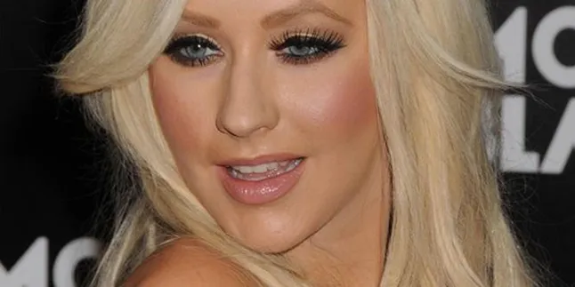 Christina Aguilera Pisah Ranjang!