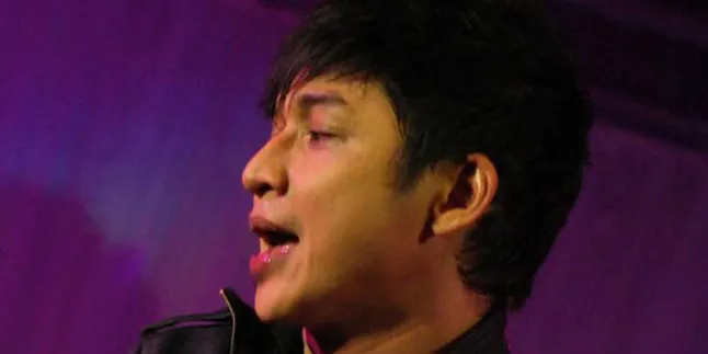 Pasha: Konser Maha Cinta Ungu Luar Biasa