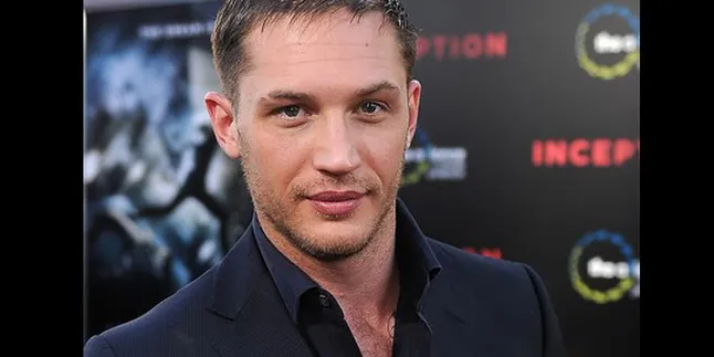 Tom Hardy Bakal Jadi Musuh di 'BATMAN 3'