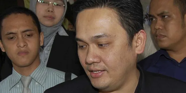 MK Tolak Gugatan Farhat Abbas dan OC Kaligis