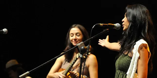 Oppie Andaresta Obati Rasa Kangen Penggemarnya