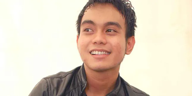 Ujian, Adhareza Tolak Job