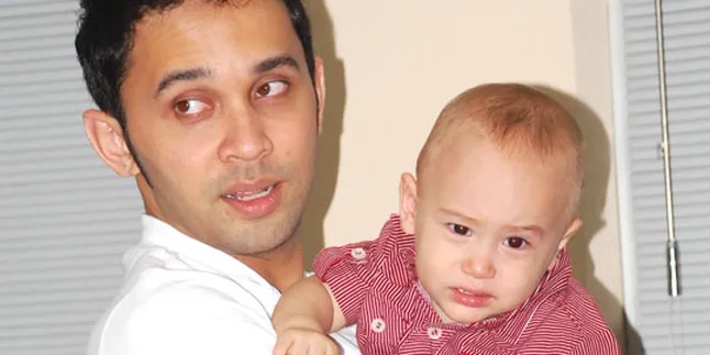 Zacky Ogah Tanggapi Gosip Cerai Olla Ramlan