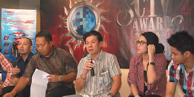 SCTV Awards 2010 Padukan 'HARMONI SCTV' dan Awarding