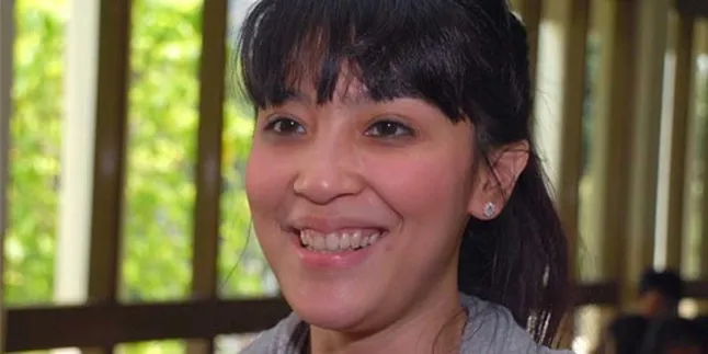 Sophie Navita 'Tertantang' Main di SIMFONI LUAR BIASA Sophie Navita 'Tertantang' Main di SIMFONI LUAR BIASA